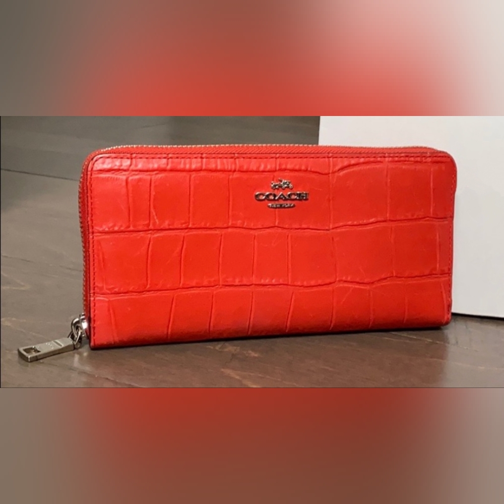 Coach wallet